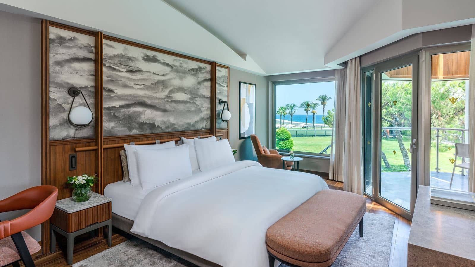 rooms-marine-pool-house-upper-floor