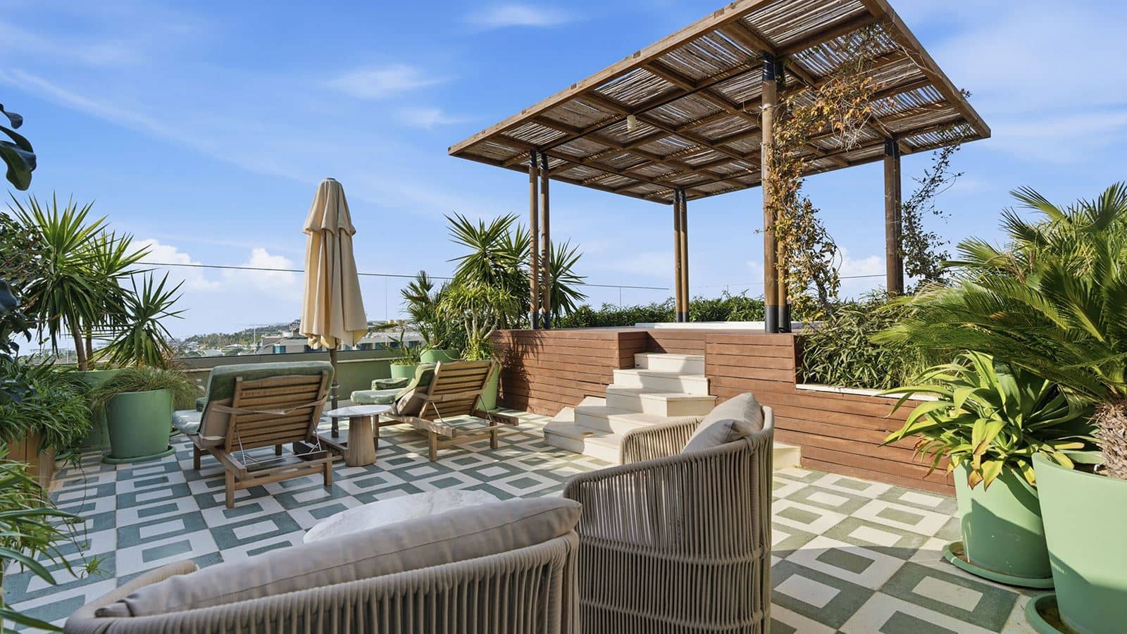 rooms-grand-roof-top-suite