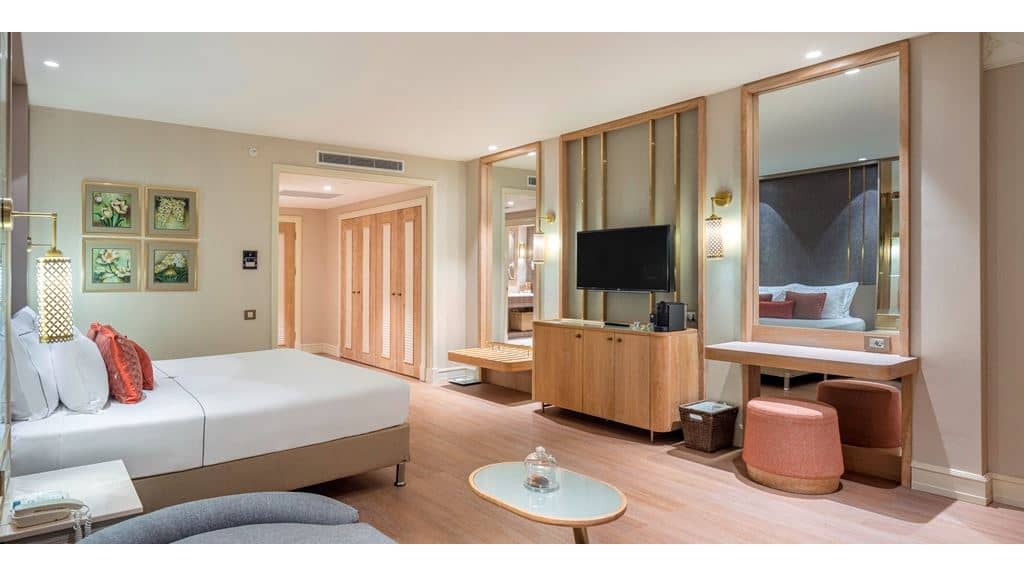 rooms-grand-superior-sea-view