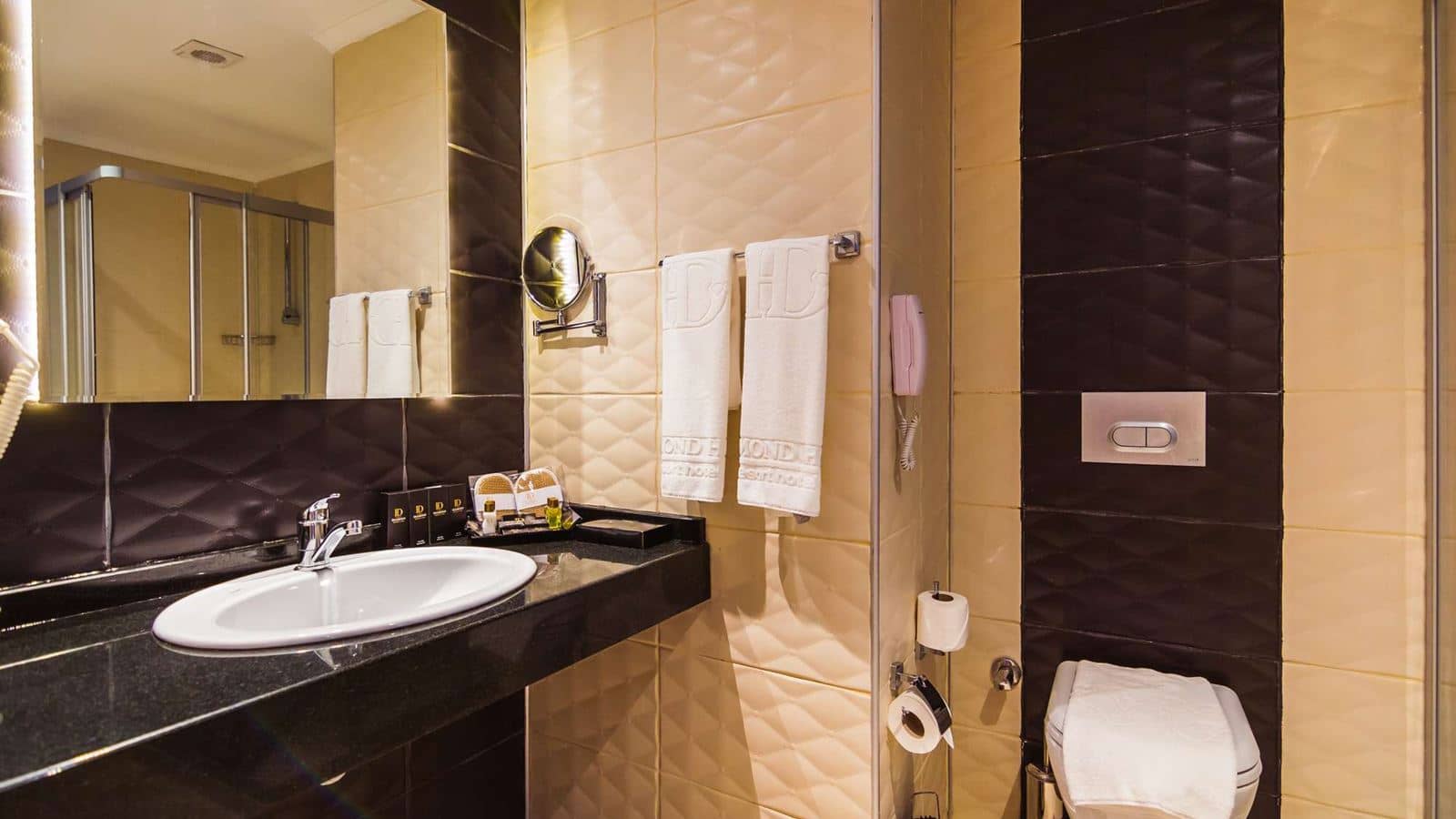 rooms-standart-room-land-view