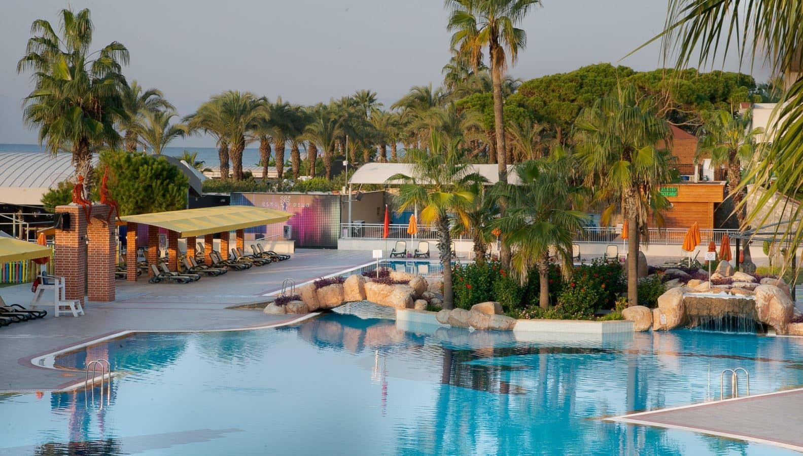 pools-outdoor-pool