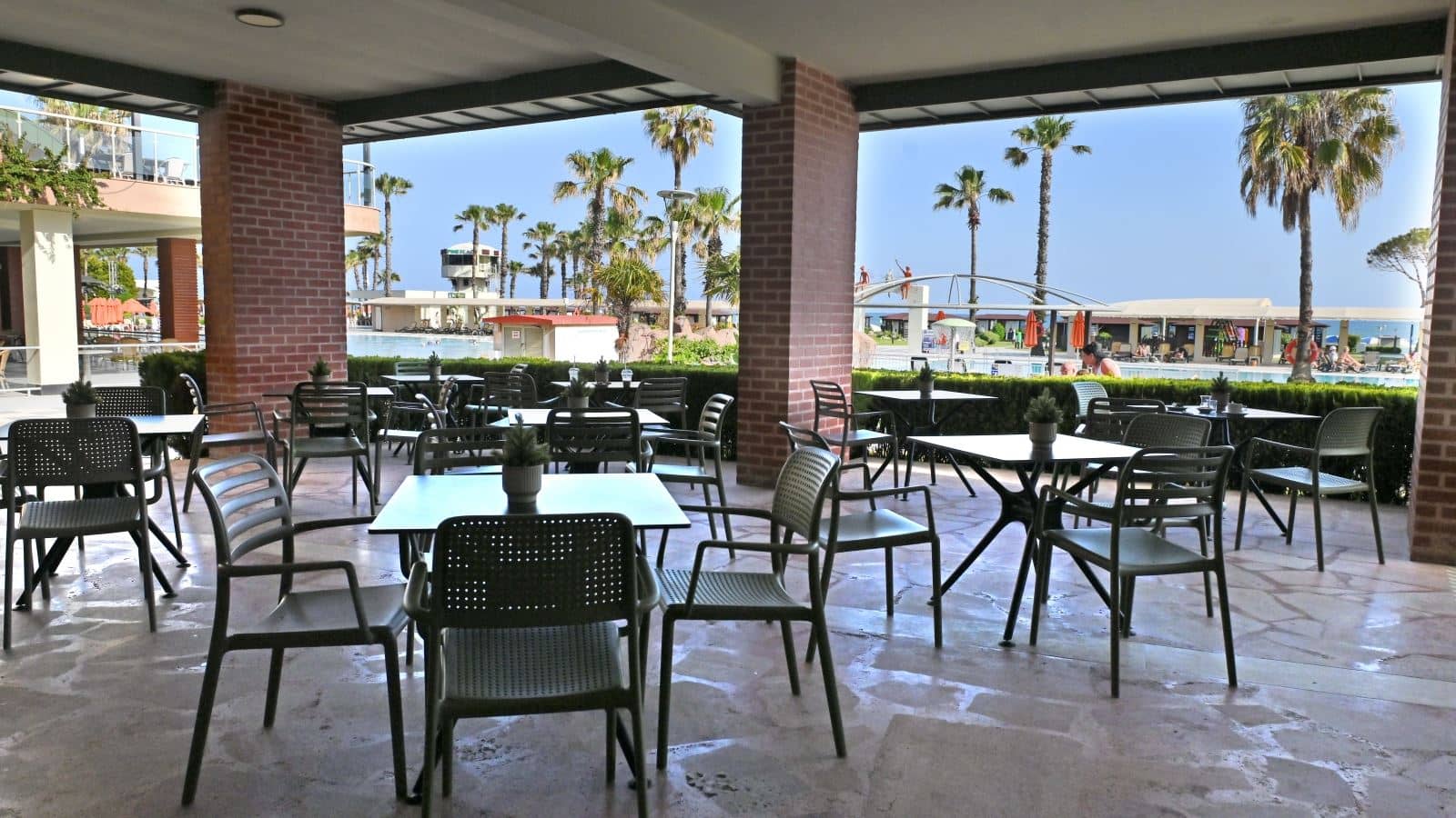 bars-antik-coffetea-house
