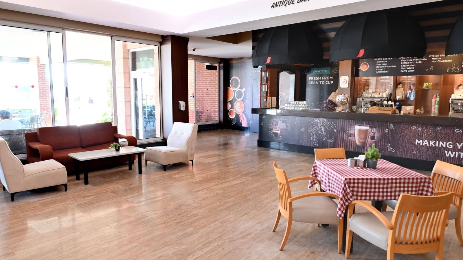 bars-antik-coffetea-house