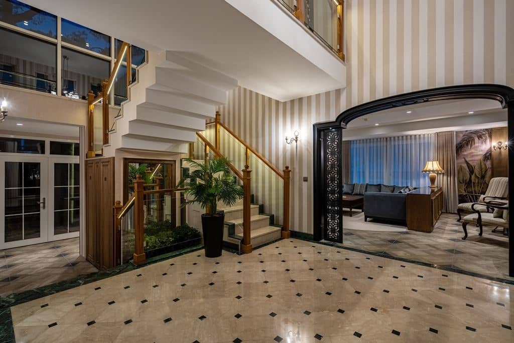 rooms-deluxe-villa
