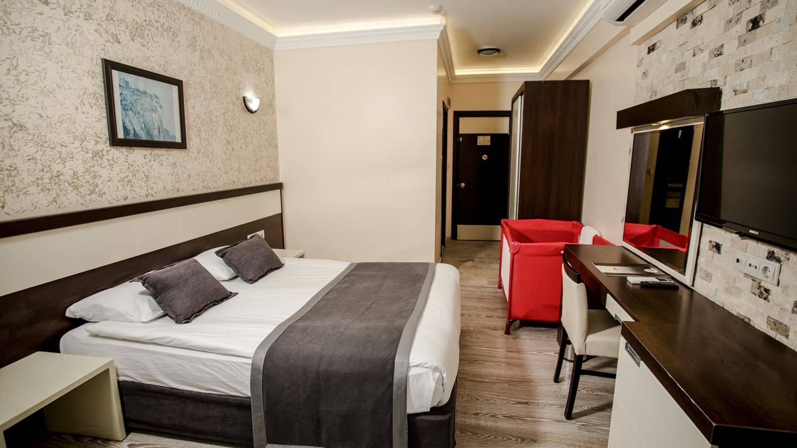 rooms-standard-room