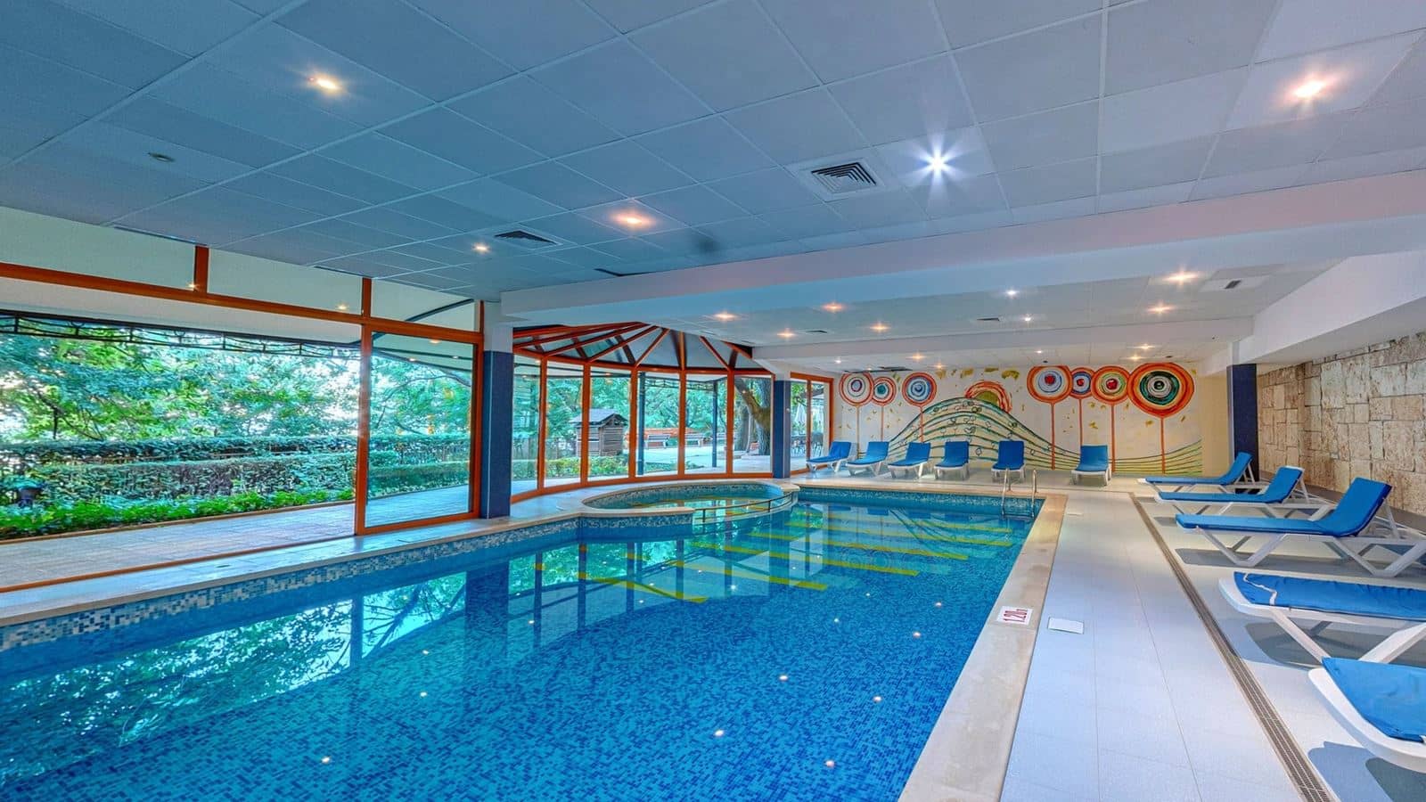 pools-indoor-pool