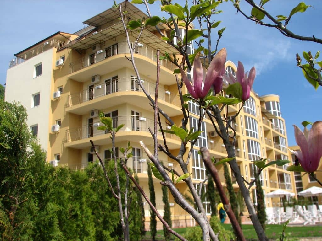 general-main-building