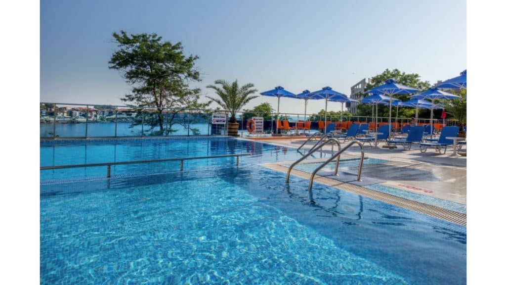 pools-pools