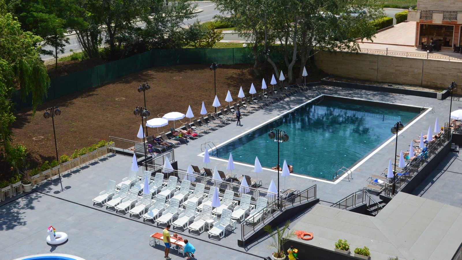 pools-outdoor-pool