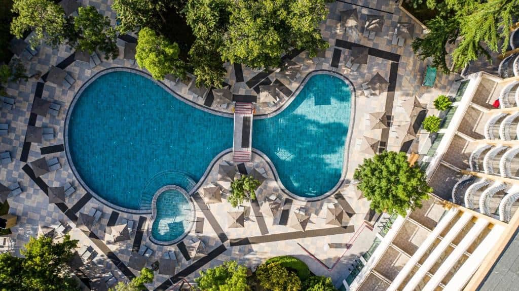 pools-pools