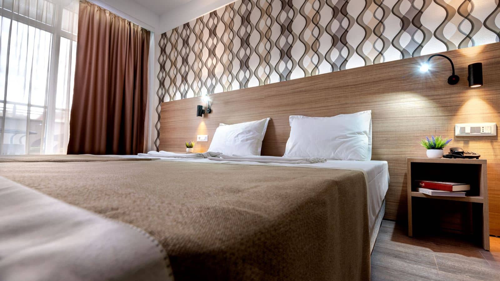 rooms-standard-room