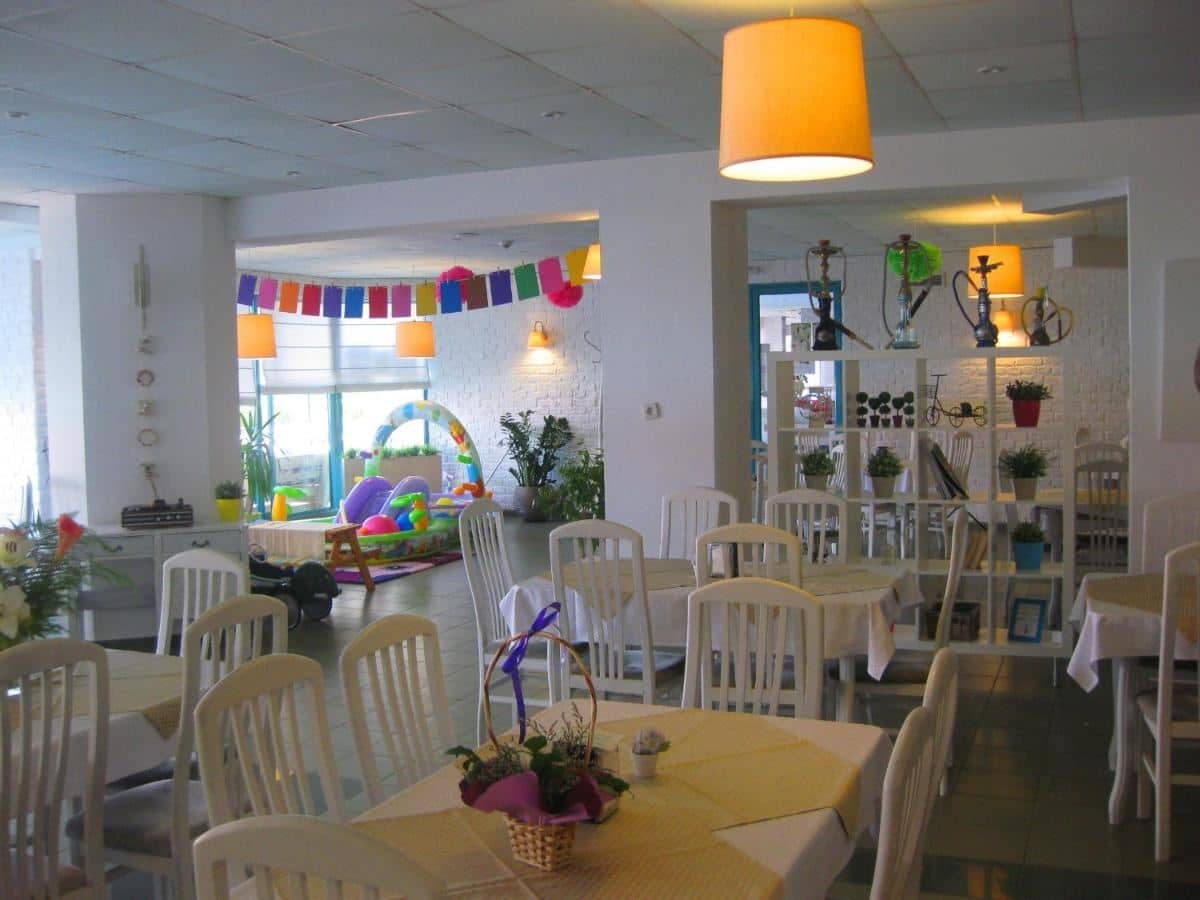 restaurants-restaurants