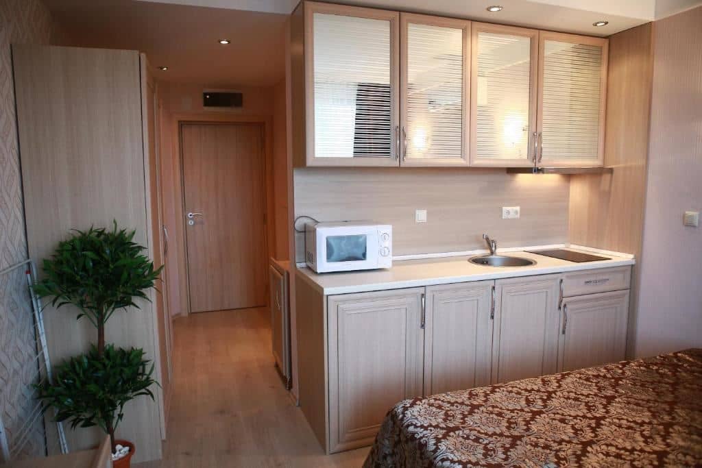 rooms-standard-studio-balcony