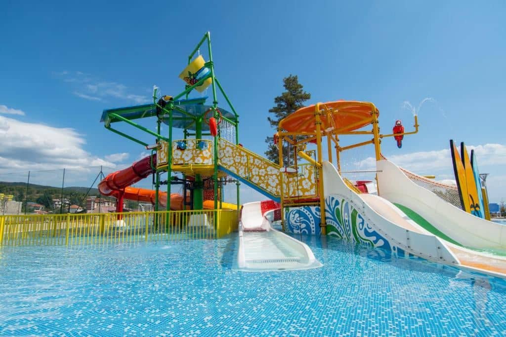 water-park-water-park