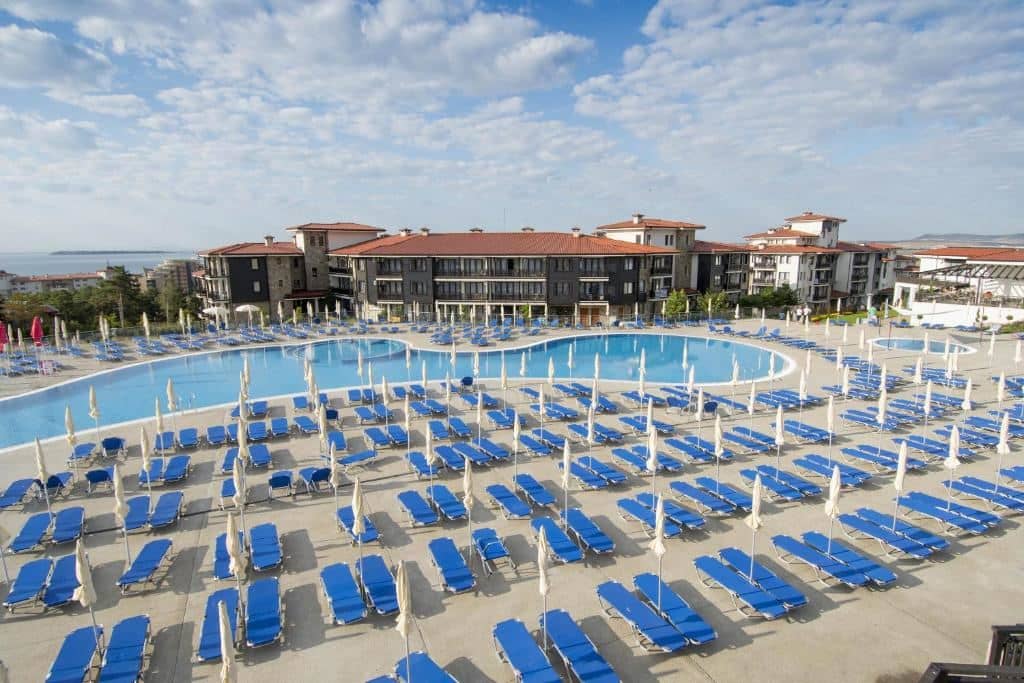pools-pools