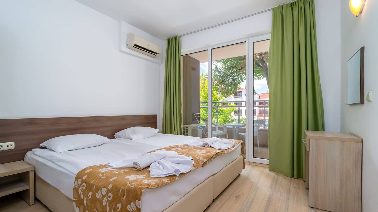 rooms-junior-suite