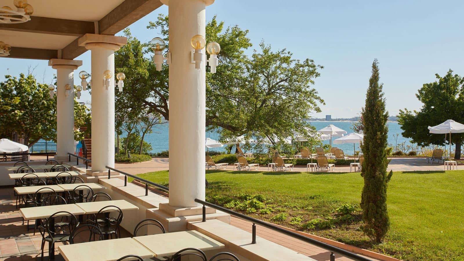 restaurants-seaside-grill