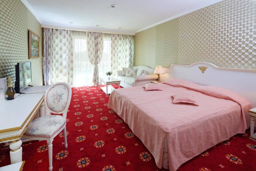 rooms-double-deluxe-room-with-sea-view