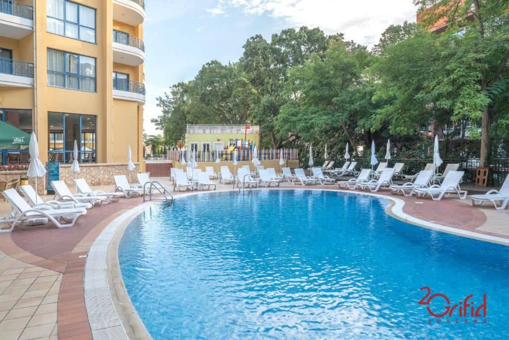 pools-pools