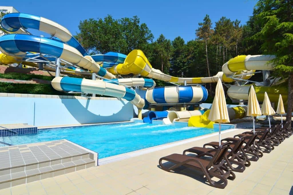 water-park-water-park