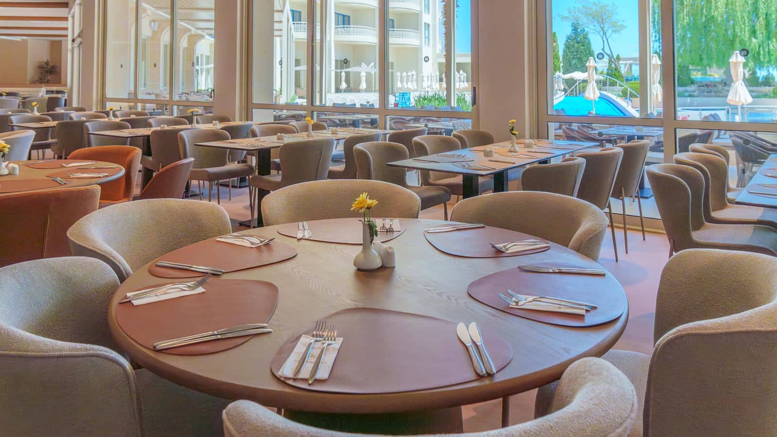 restaurants-main-restaurant