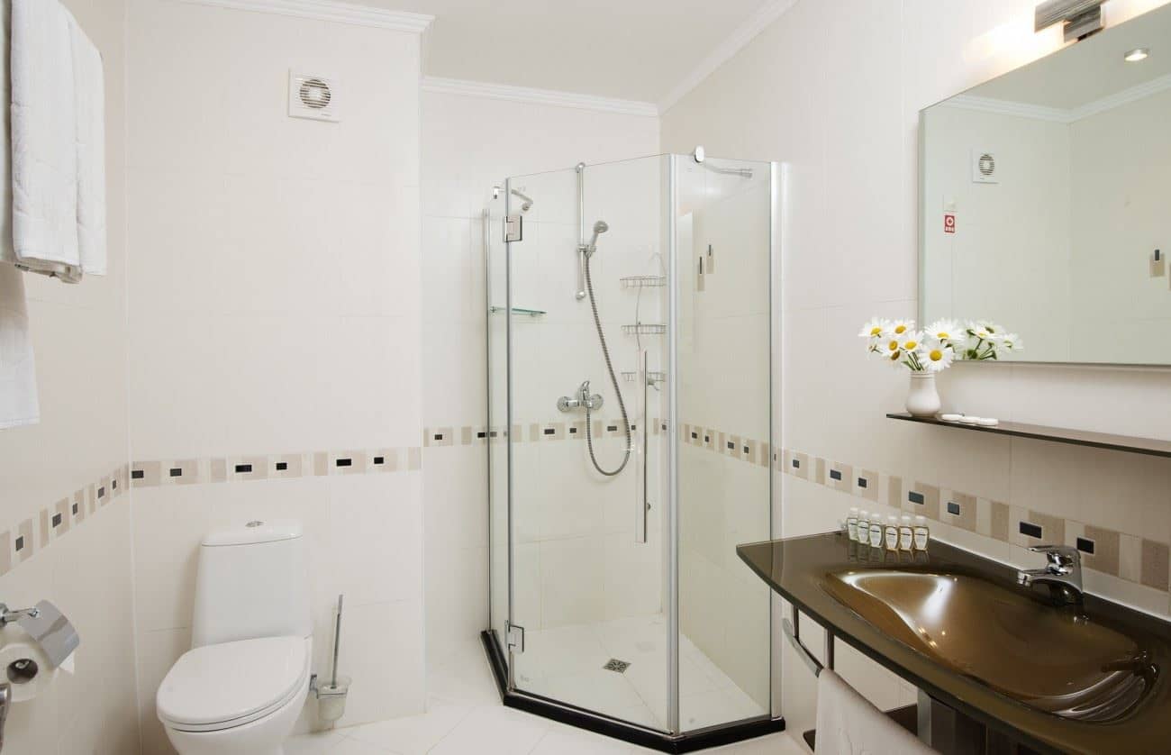rooms-twin-standard-room