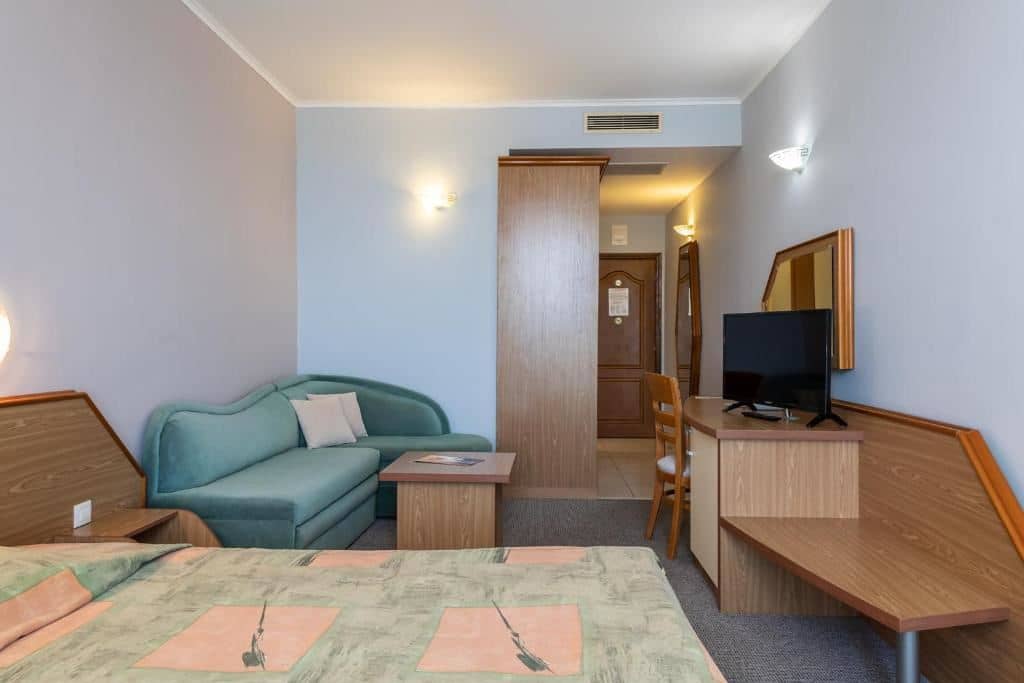 rooms-double-economy-room