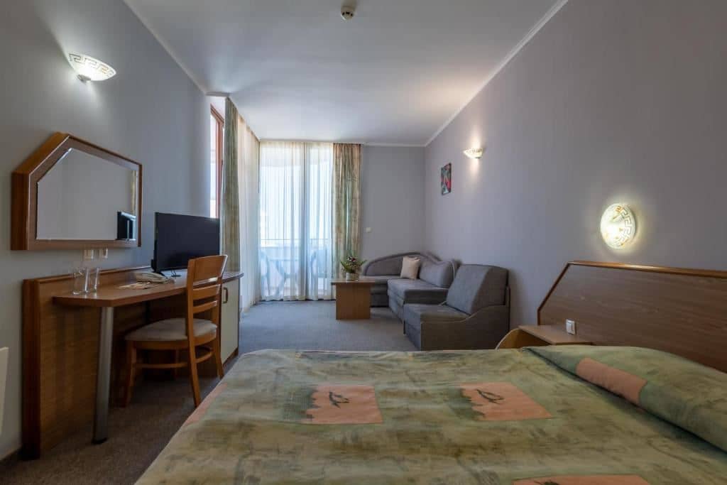 rooms-double-comfort-room