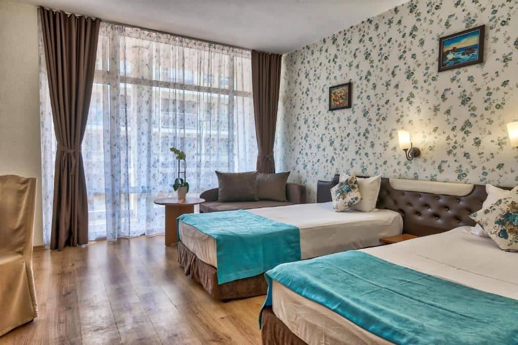 rooms-singleuse-standard-room-balcony-or-terrace