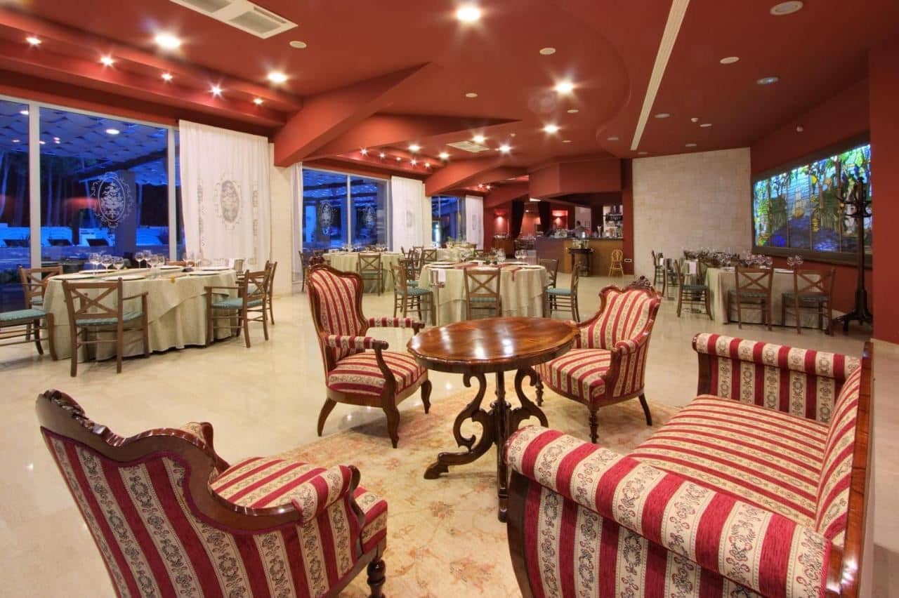 restaurants-restaurants