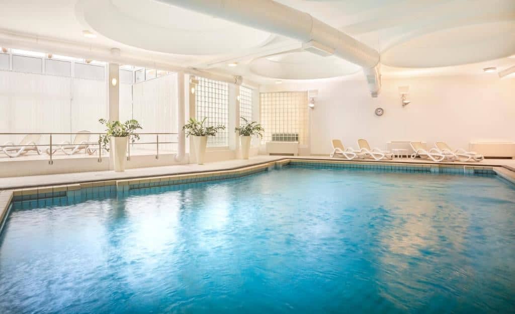 pools-pools