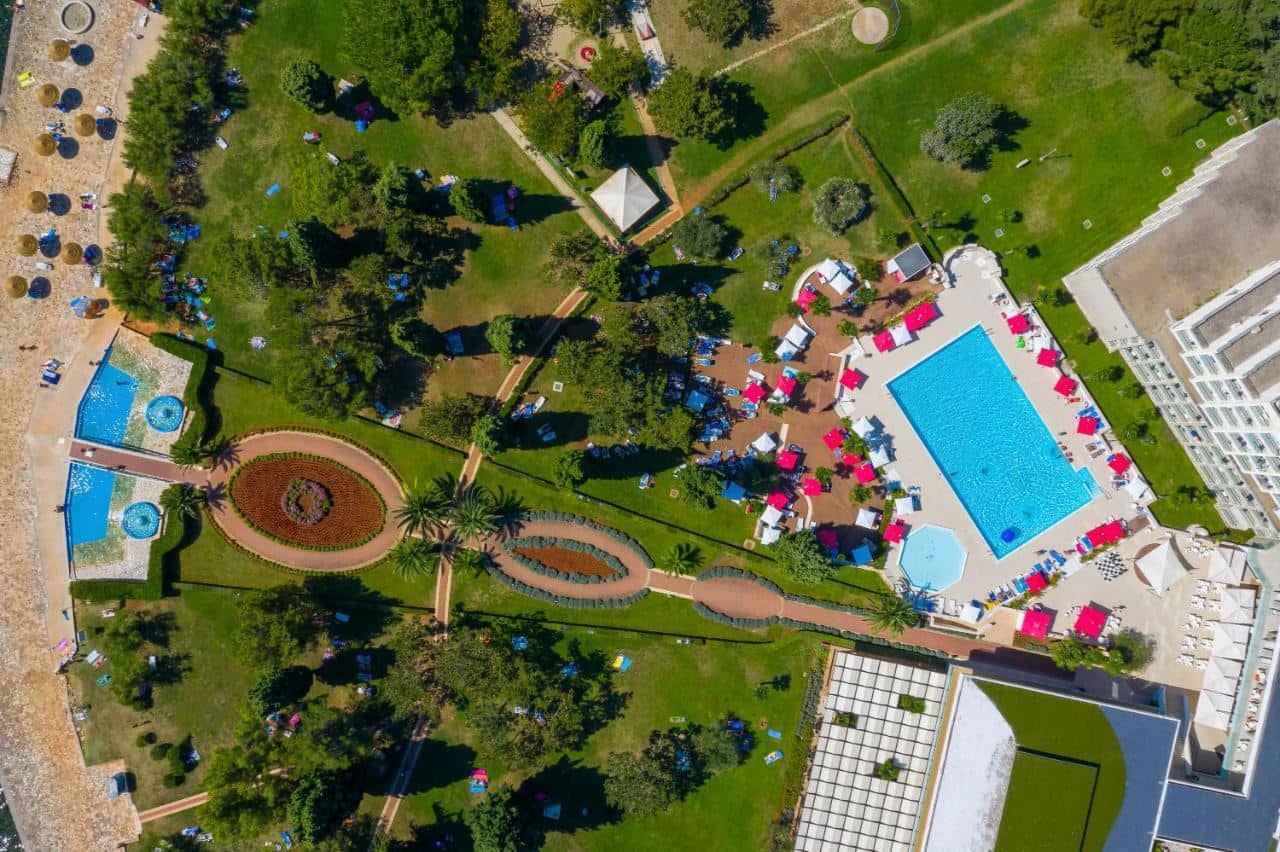 pools-pools