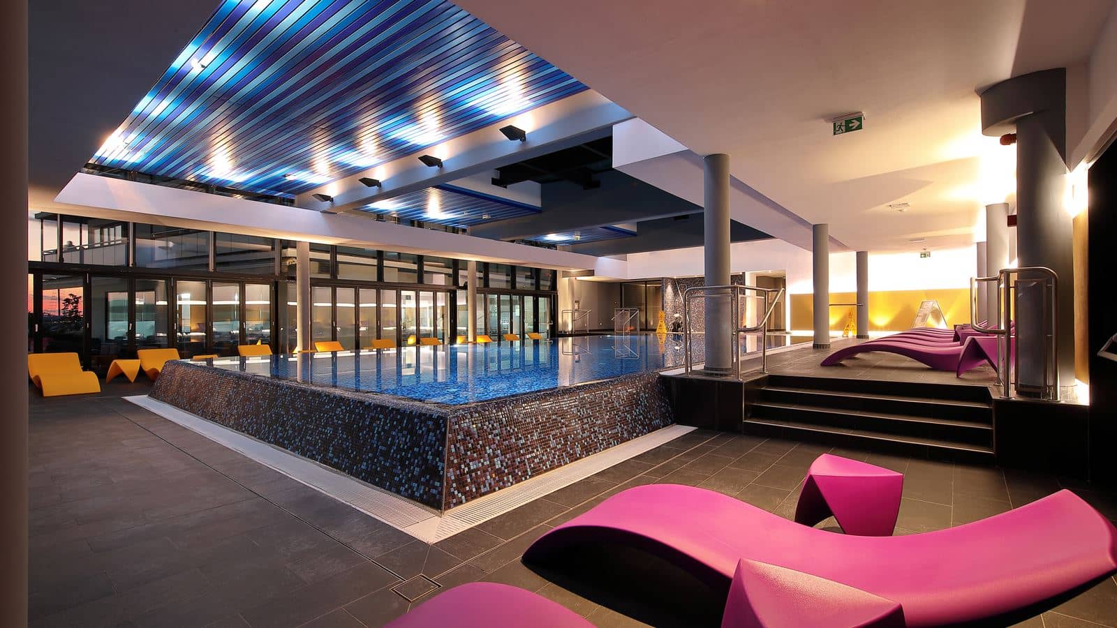 pools-indoor-pool