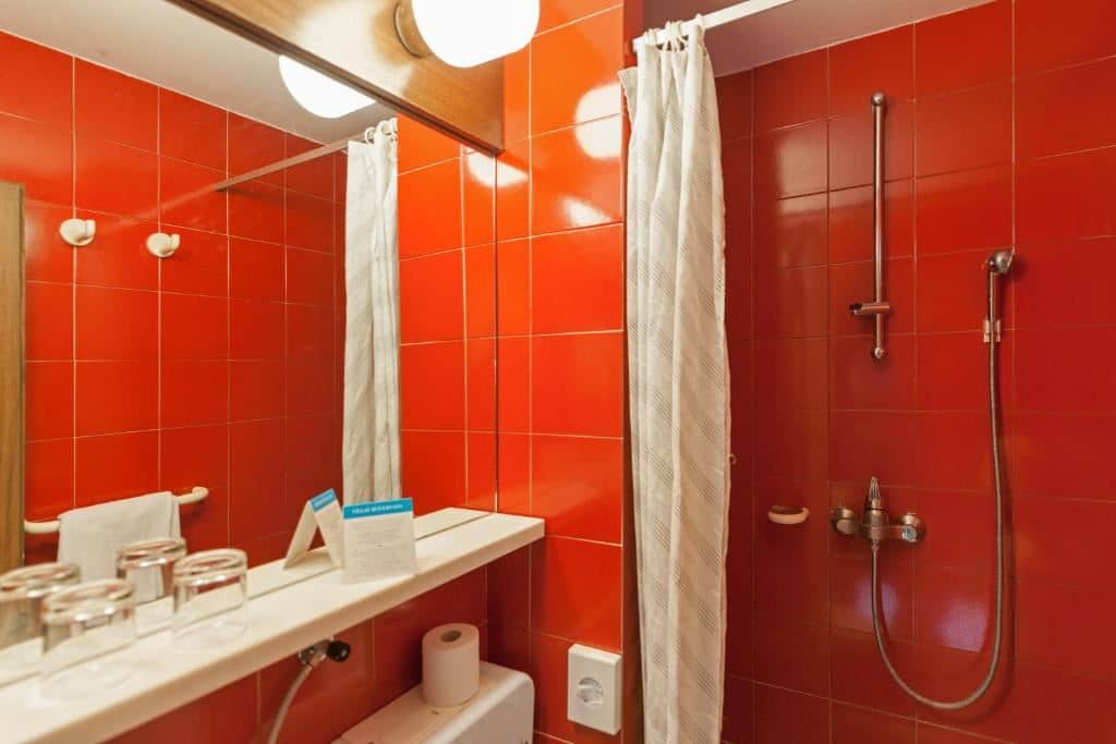 rooms-double-standard-room-balcony-or-terrace
