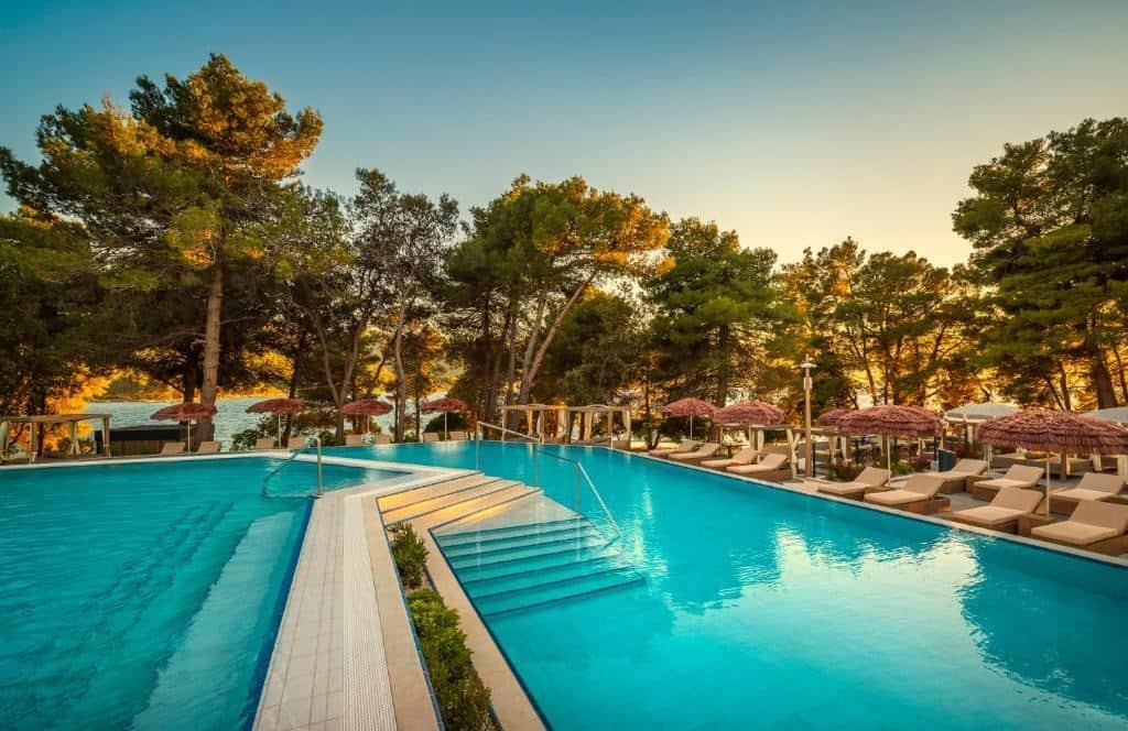 pools-main-building
