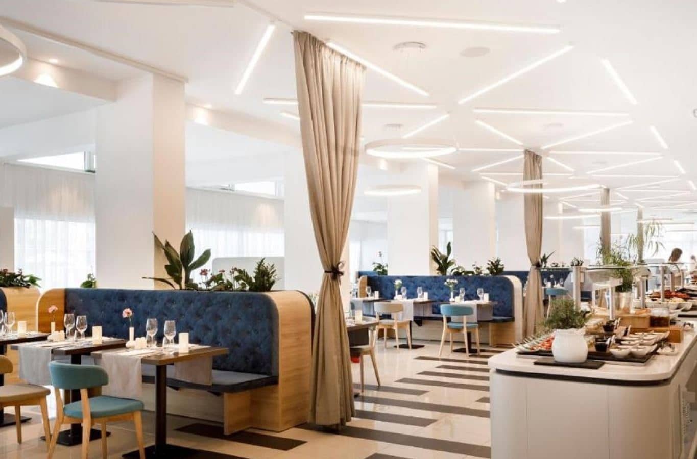 restaurants-restaurants