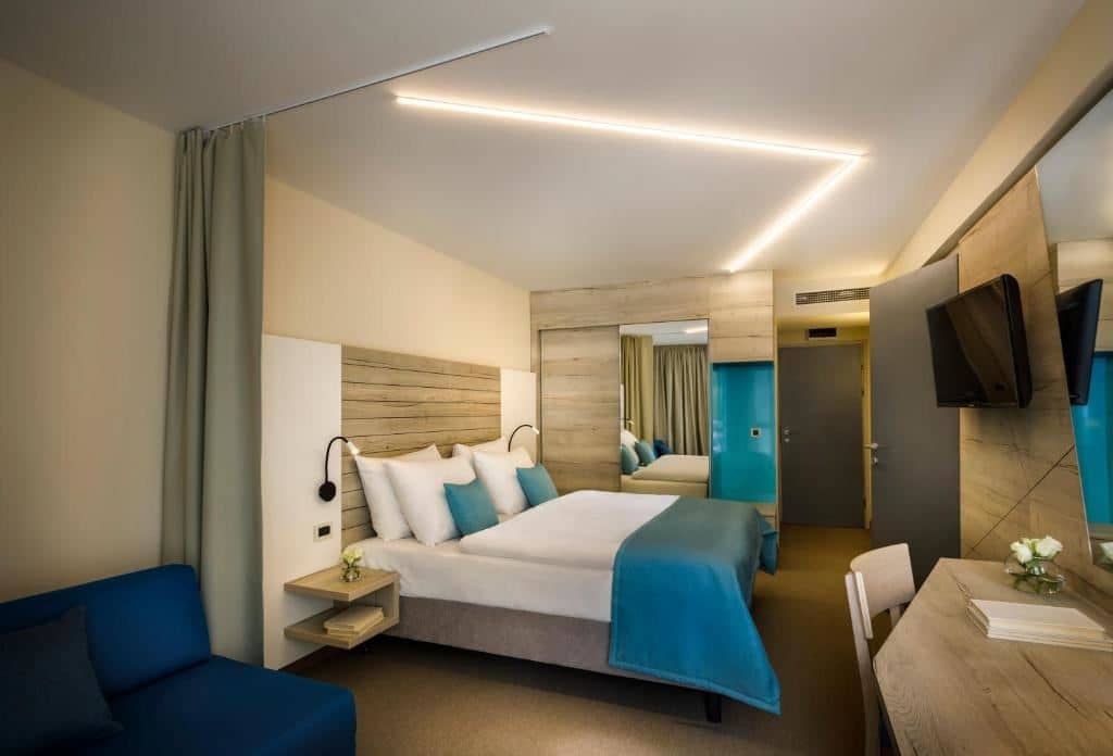 rooms-2-connectingrooms-superior-familyroom-park-view-balcony