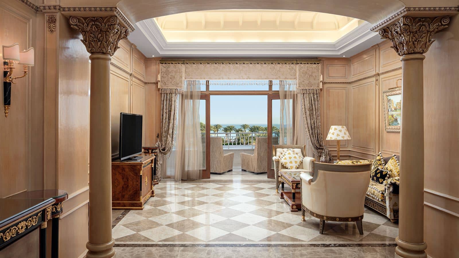 rooms-royale-suite