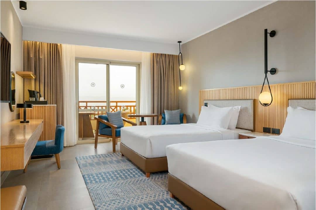 rooms-room-standard-partial-sea-view