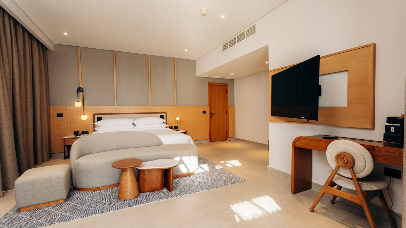 rooms-royal-villa
