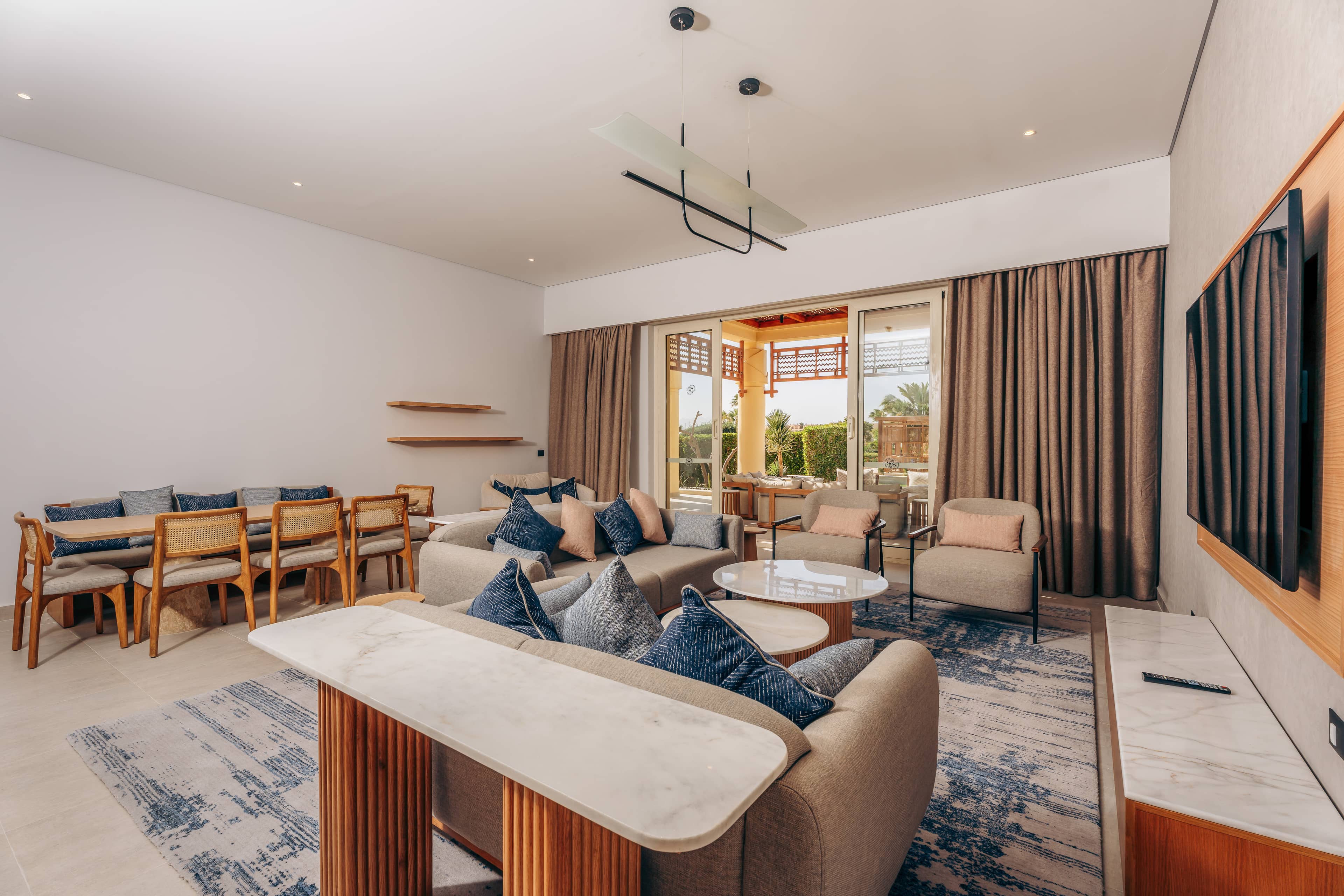 rooms-royal-villa