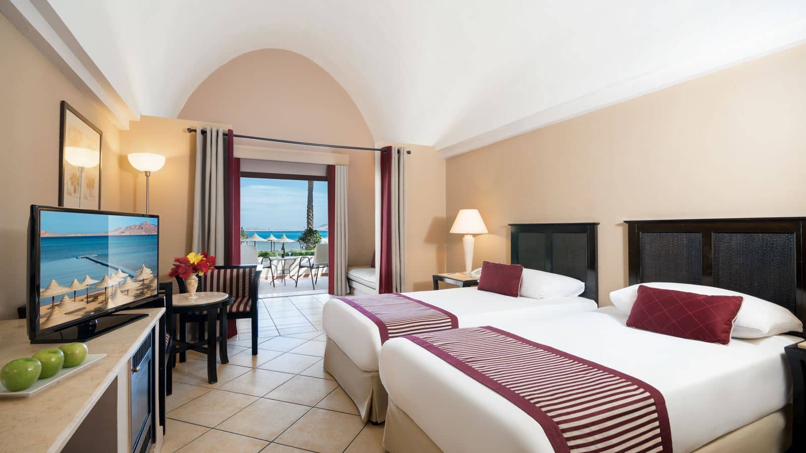 rooms-superior-family-pool--garden--sea-view