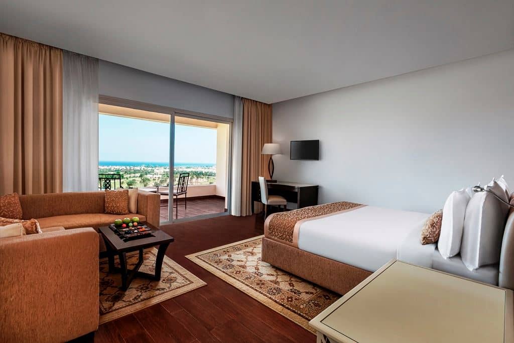 rooms-superior-room