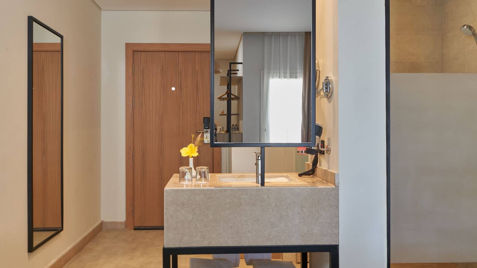 rooms-premium-room