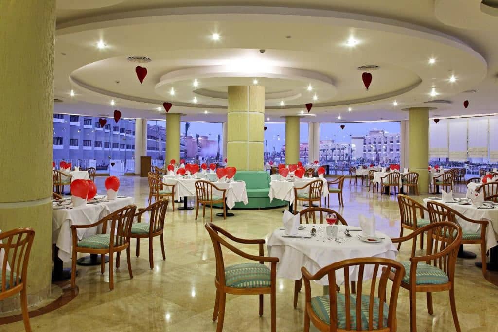 restaurants-main-restaurant
