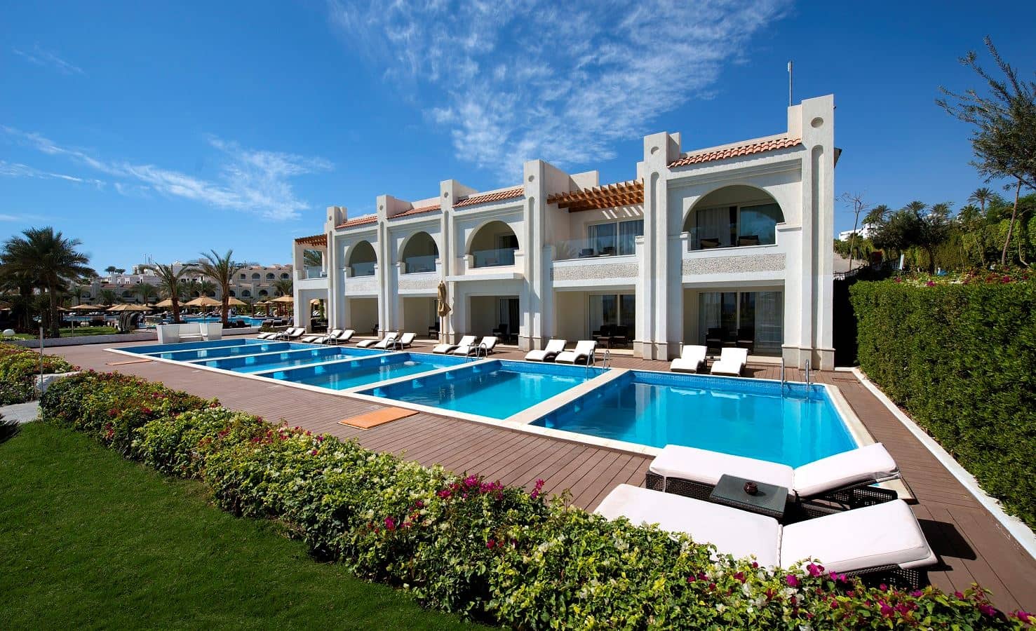 rooms-deluxe-room-swim-up-pvpsv