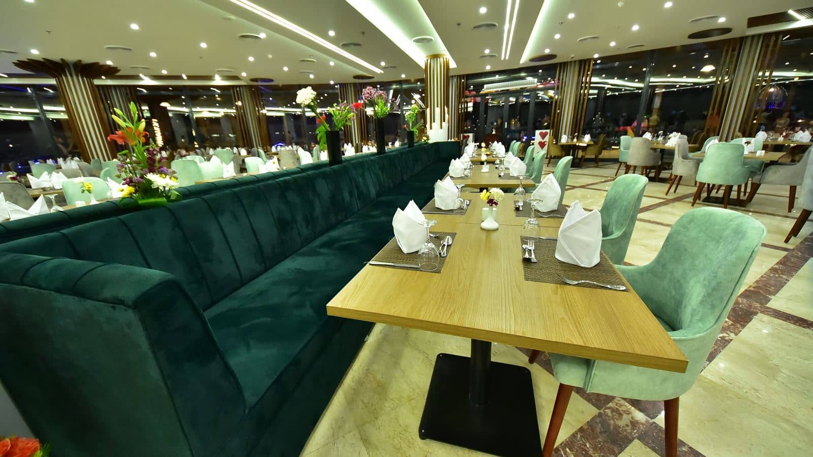 restaurants-palm-restaurant