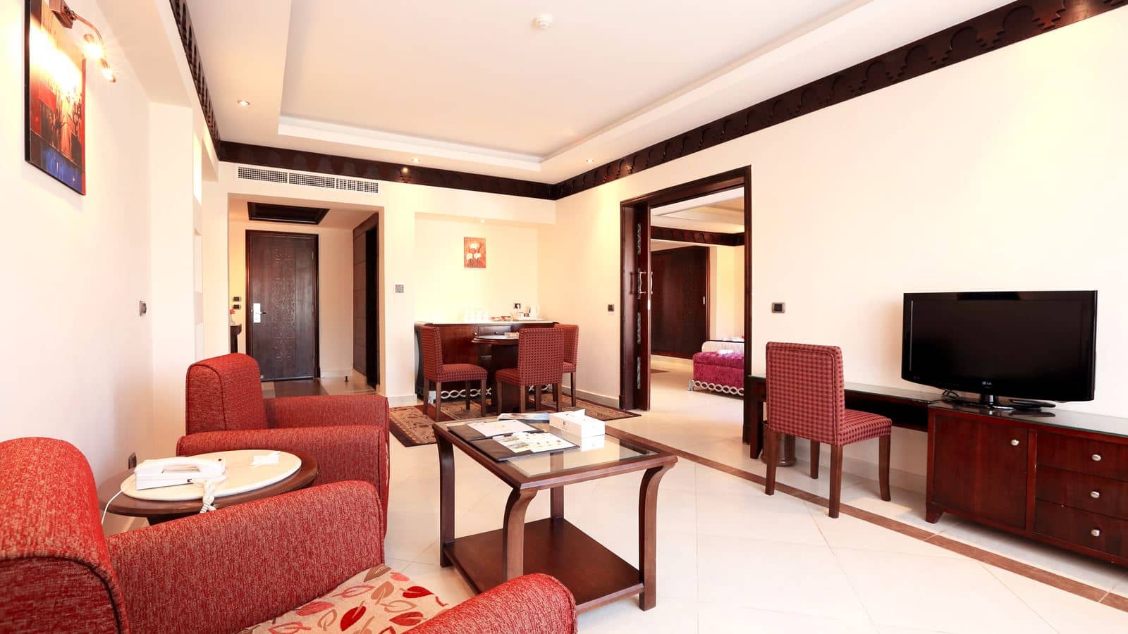 rooms-royal-suite