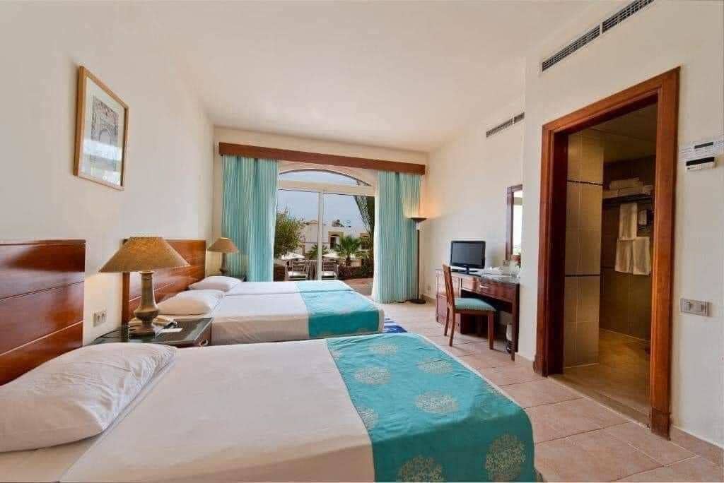 rooms-standard-room