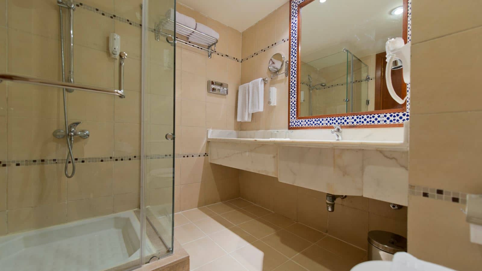 rooms-room-standard